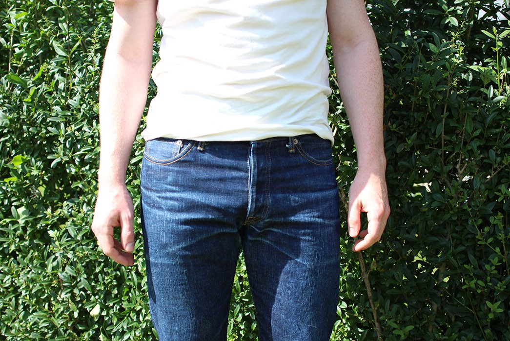 Fade-of-the-Day---Japan-Blue-JB0401-(5-Months,-2-Washes)--model-front-top