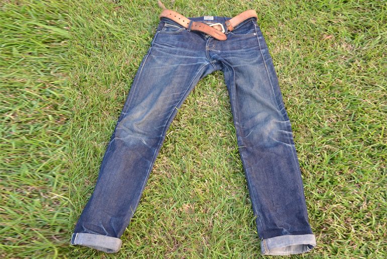 Fade-of-the-Day---Naked-&-Famous-Super-Skinny-Guy-Left-Hand-Twill-(1.5-Years,-2-Washes,-1-Soak)-FRONT</a>