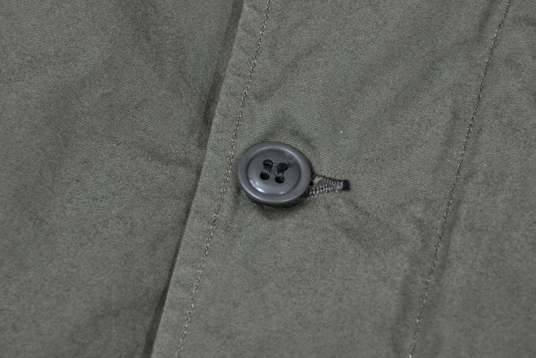Freewheelers-M-1941-Field-Jacket-front-button