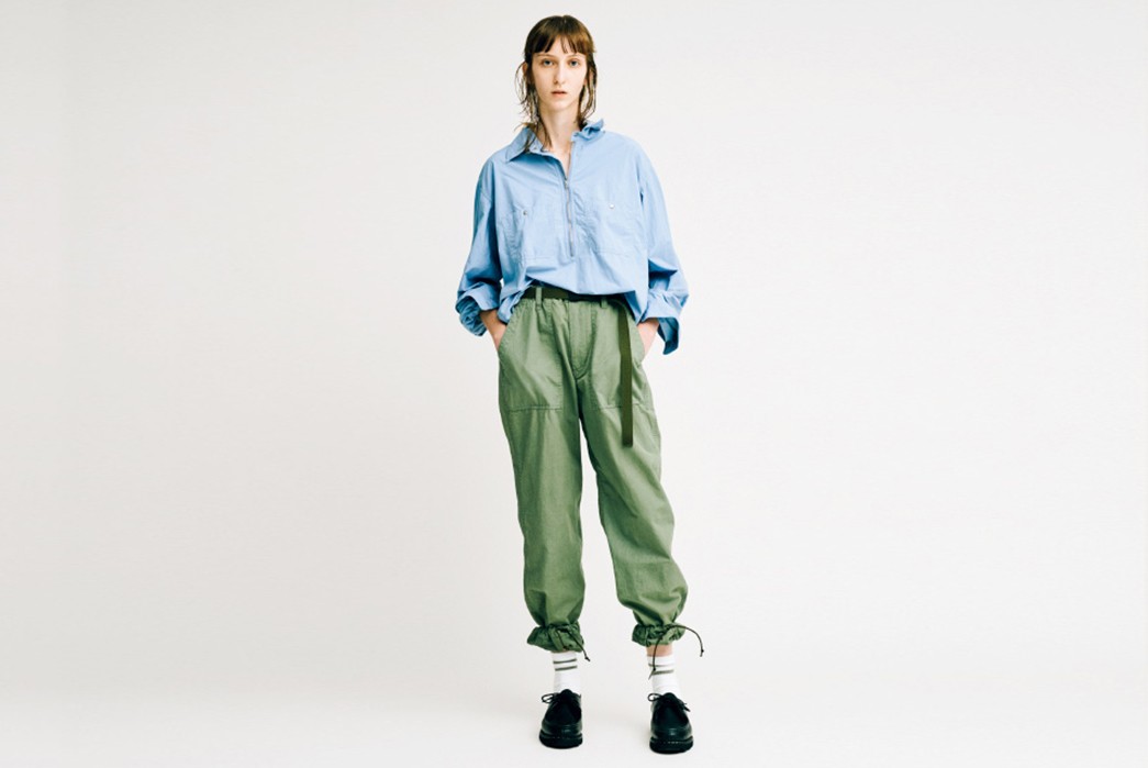 The-North-Face-Purple-Label-Fall-Winter-2017-Lookbook-female-blue-shirt-and-green-pants