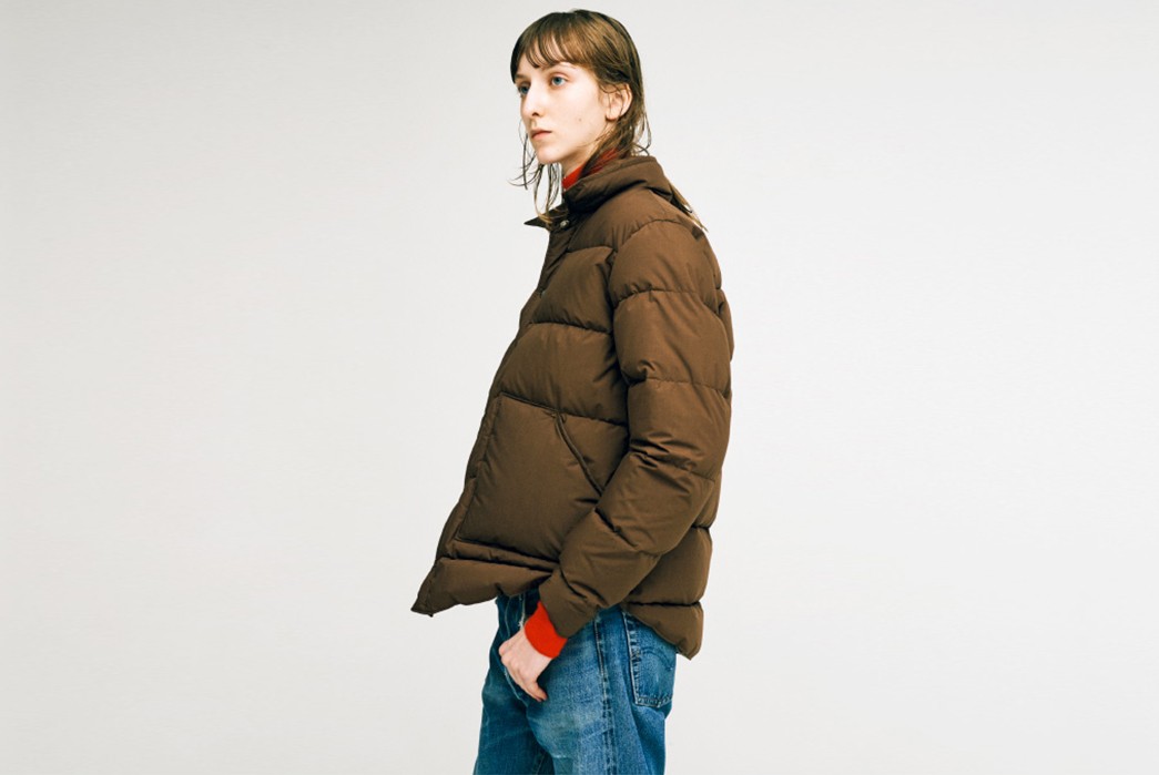 The-North-Face-Purple-Label-Fall-Winter-2017-Lookbook-female-green-brown-jacket-and-blue-pants