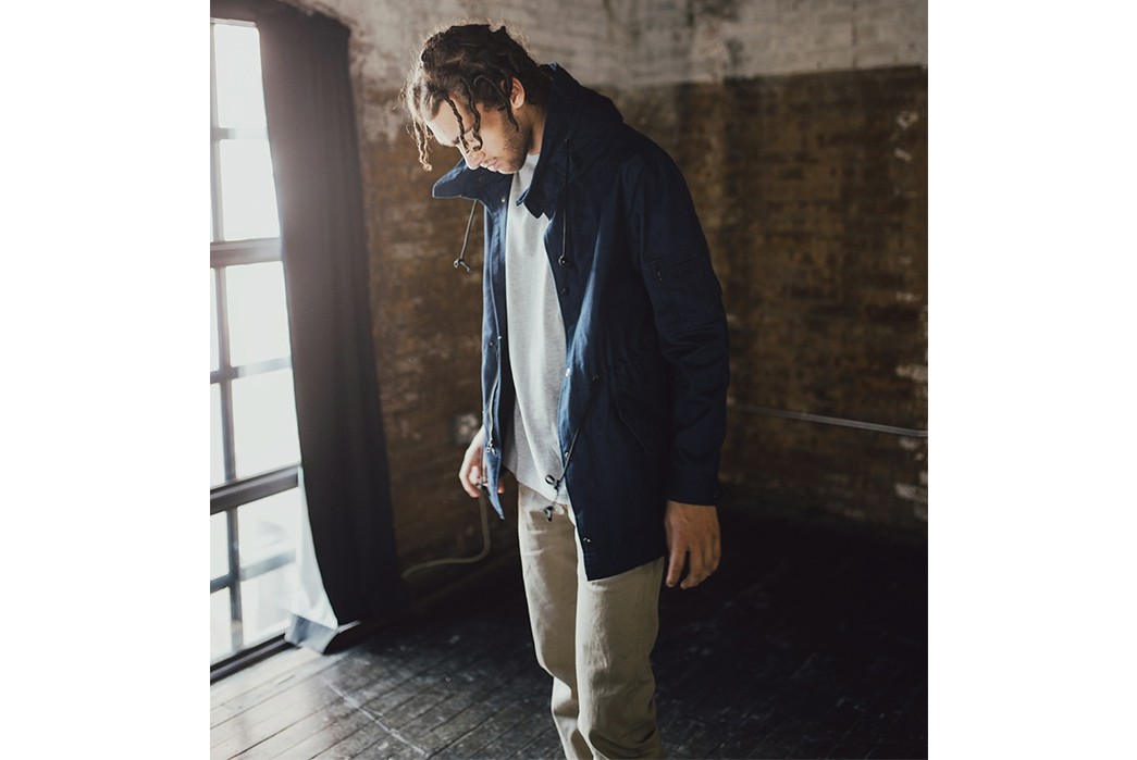 3sixteen-Fall-Winter-2017-Lookbook-male-in-blue-jacket-and-grey-shirts