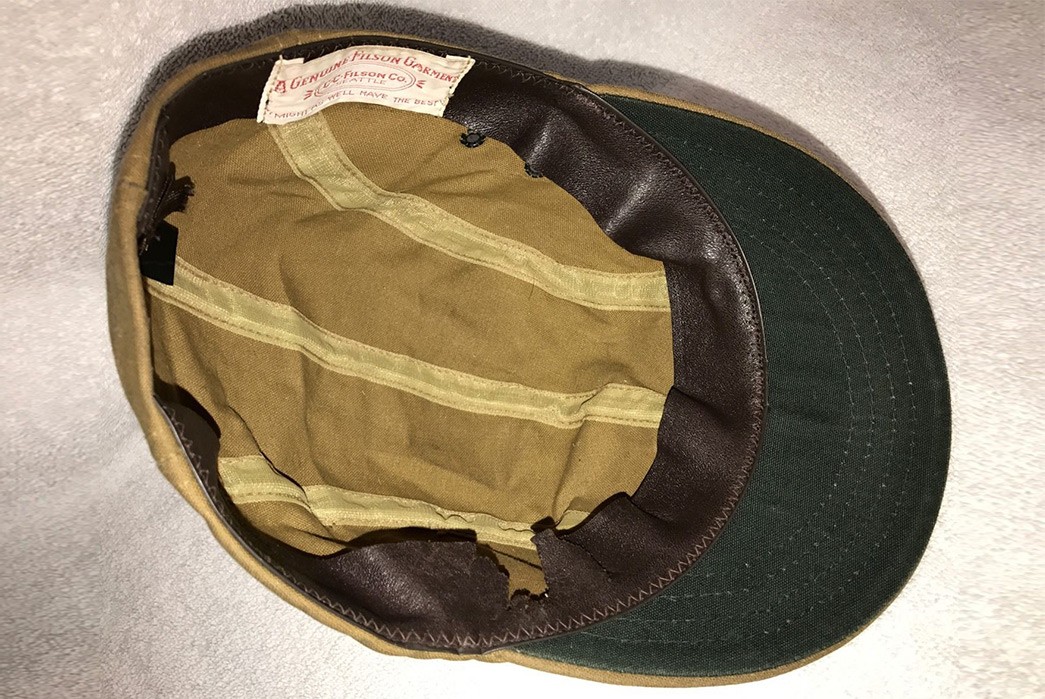 Duckbill-Dynasty-Finished-seams,-fitted-sizing,-and-leather-sweatband-characterize-the-quality-of-this-early-generation-of-Filson-duckbills.2