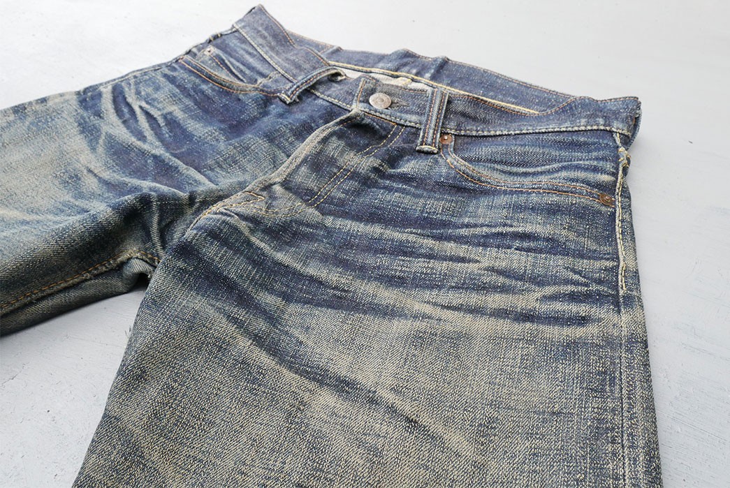 Fade-Friday---The-Strike-Gold-SG1101-(3-Years,-4-Washes,-1-Soak)-front-top