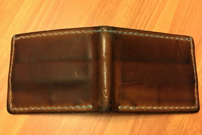 Fade-of-the-Day---Corter-Leather-Natural-Bifold-(1-Year)-back-open</a>