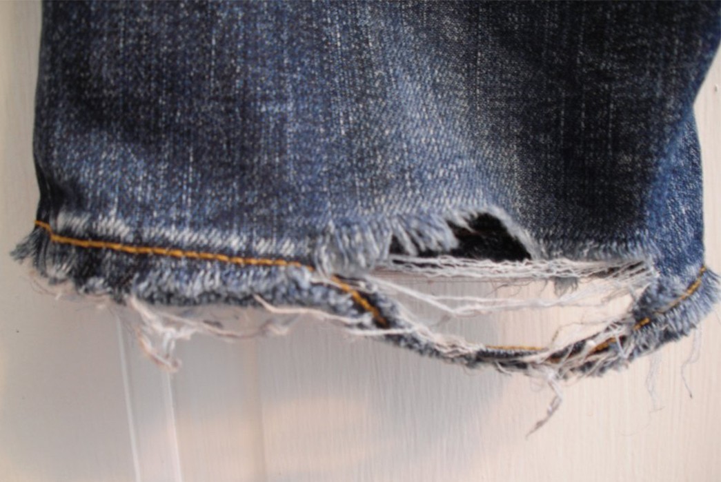 Fade-of-the-Day---Levi's-501-STF-and-J.-Crew-Matchstick-Rigid-(7-Years,-Unknown-Washe)-leg-down-hole