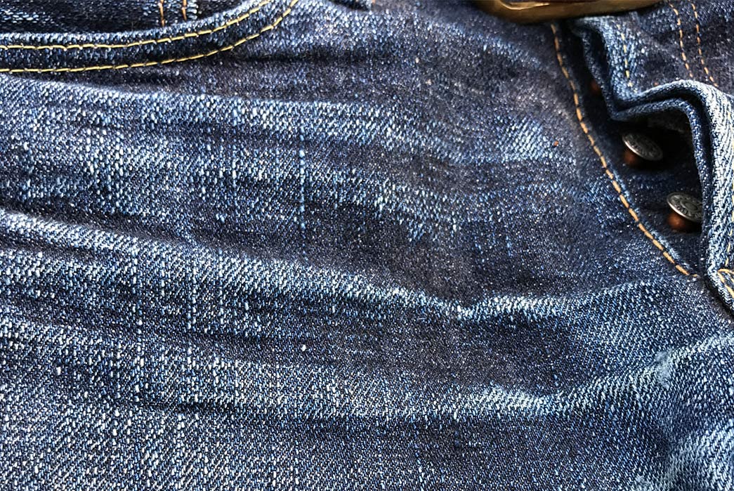Fade-of-the-Day---Pure-Blue-Japan-XX-18oz.-013--(15-months,-2-Washes)-front-top-detailed