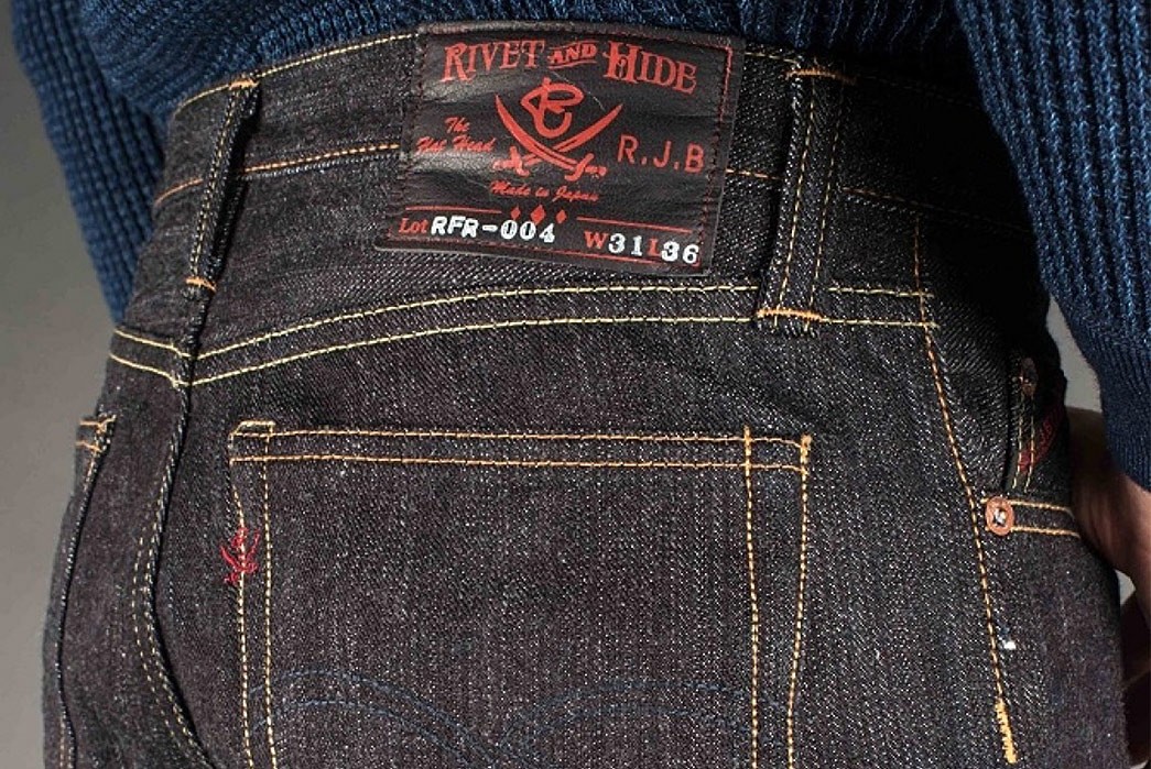 Real-Japan-Blues-x-Rivet-&-Hide-RFR-004-Left-Hand-Twill-Jeans-model-back-side-and-leather-patch