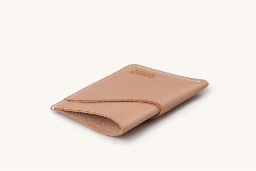Tanner-Goods-Pares-Down-for-Their-Minimal-Card-Wallet-front-top