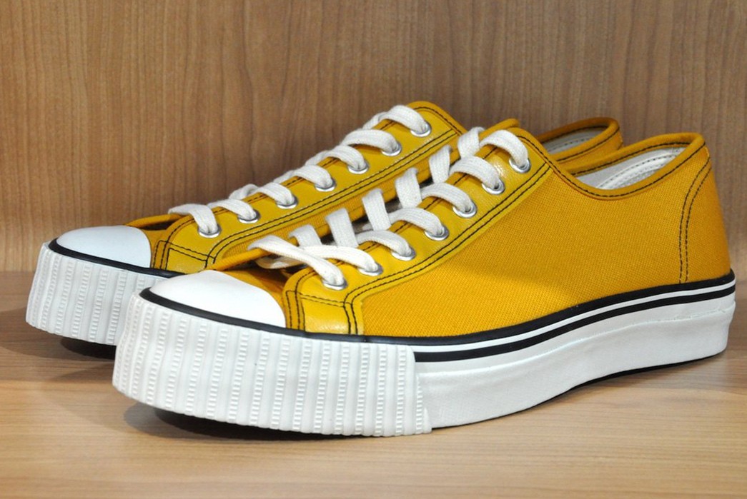 Warehouse-Flies-Low-With-Their-Flyers-Sneakers-yellow-pair-front-side