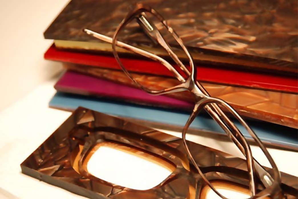 Cellulose-Acetate---The-Organic-Cotton-of-Eyewear-CA-Glasses-cut-from-a-slab