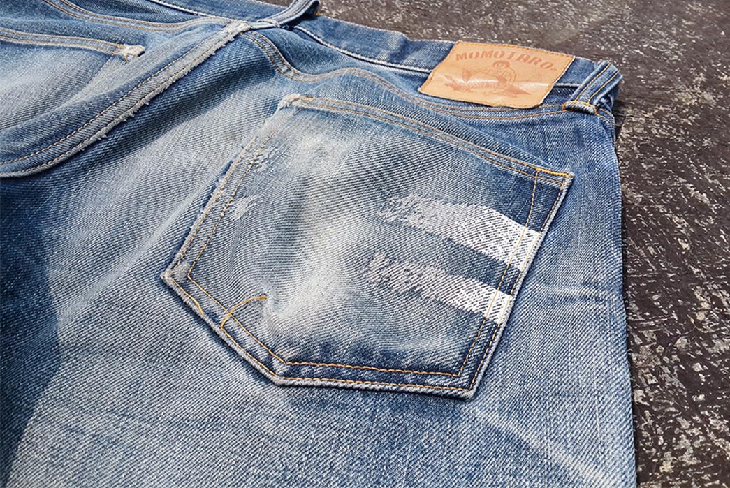 Fade-of-the-Day---Momotaro-x-Japan-Blue-0700SP-(~4-Years,-Unknown-Washes)-back-top-right-pocket