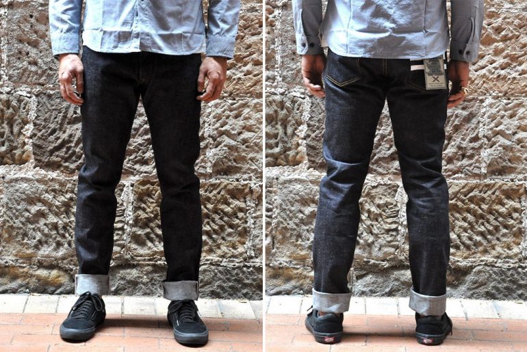Momotaro-0405-VSP-High-Taper-Fit-Jeans-model-front-back