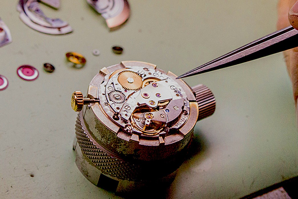know-your-watch-movements-quartz-vs-mechanical-detailed-mechanism-3