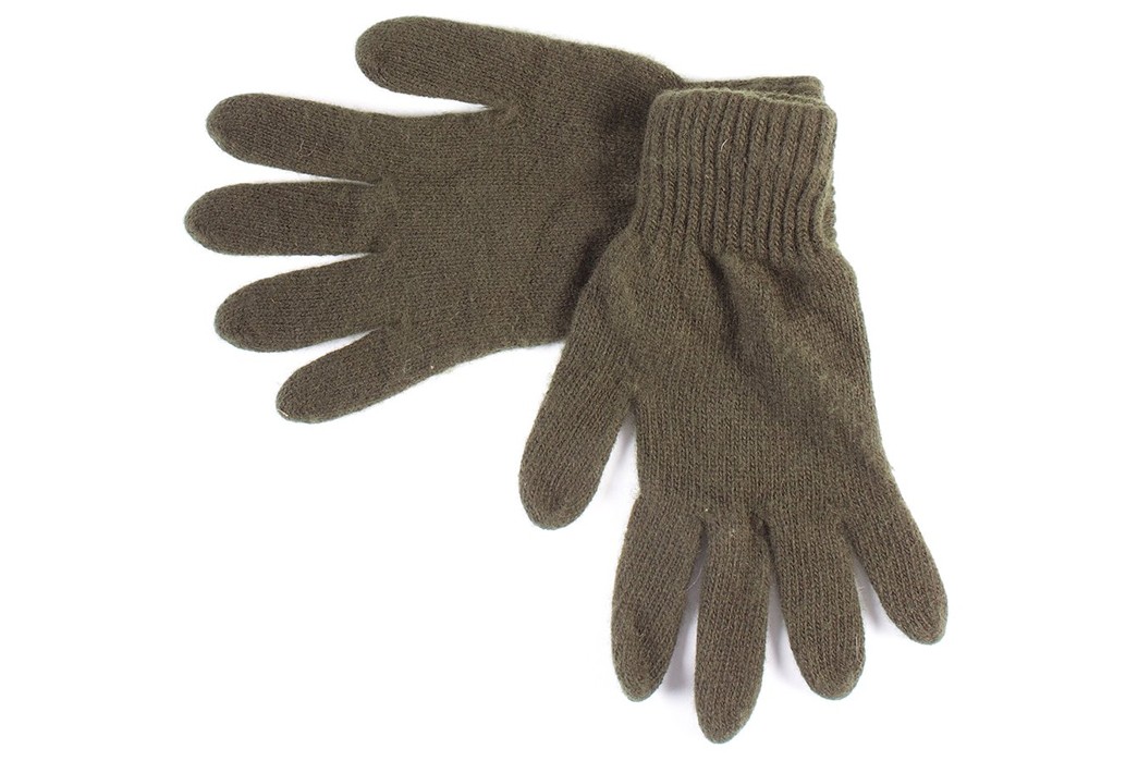 north-american-quality-purveyors-made-in-canada-lambswool-gloves-dark-olive