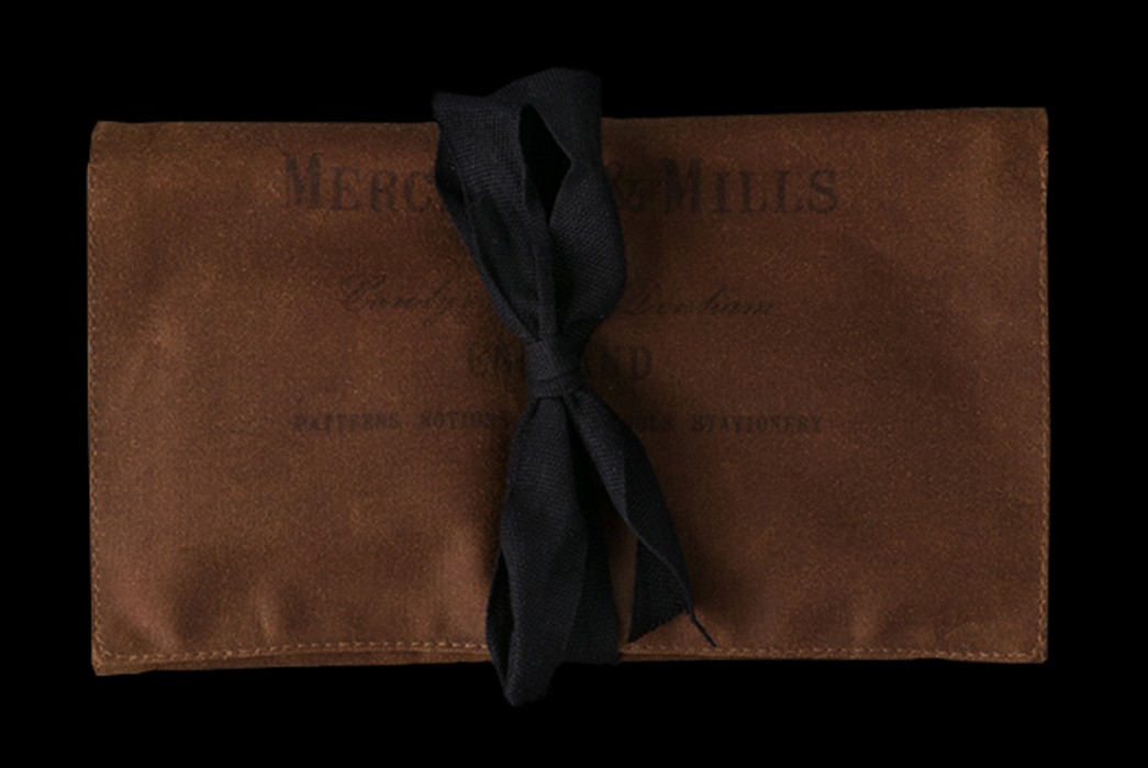 the-heddels-denimhead-gift-guide-2017-5-merchant-and-mills-oilskin-sewing-kit