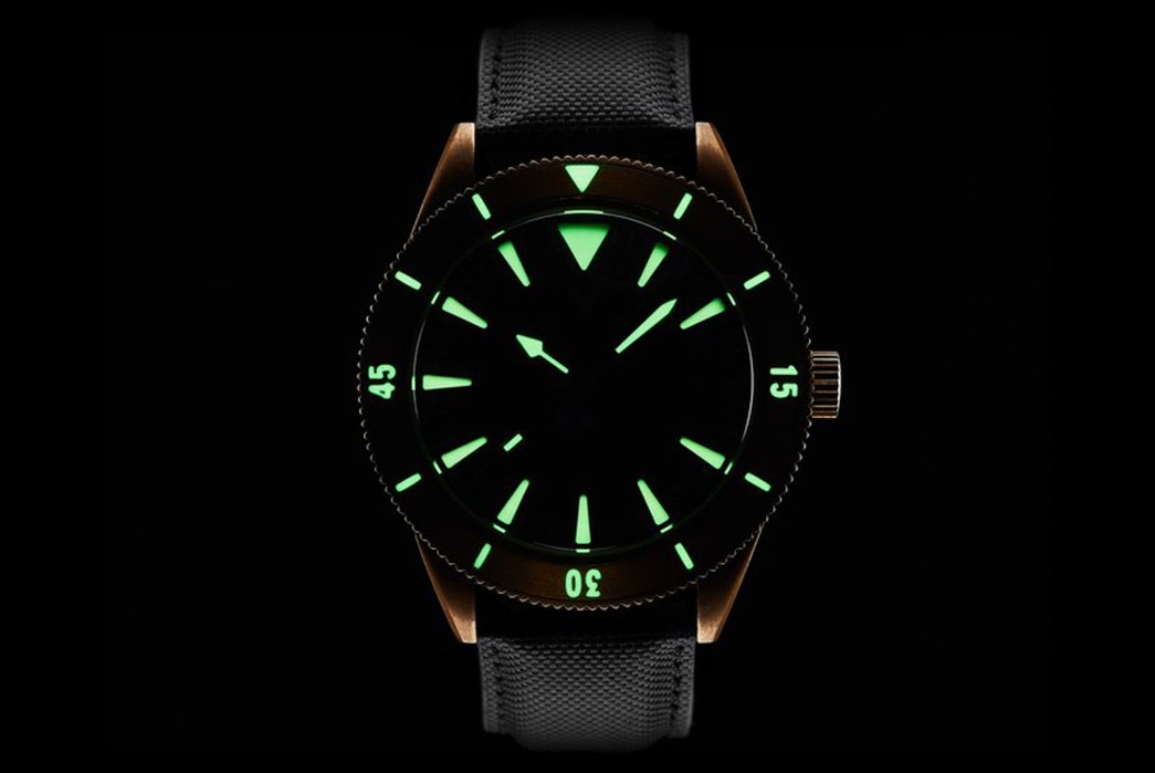 entry-level-automatic-diving-watches-under-275-five-plus-one-plus-one-ventus-mori-brass-m-4-in-dark