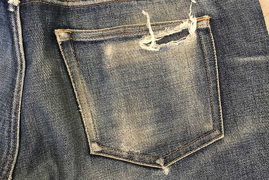 fade-of-the-day-a-p-c-new-standard-20-months-1-wash-3-soaks-back-top-right-pocket