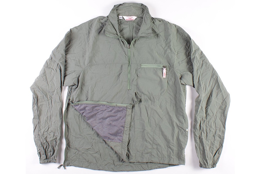 battenwear-packs-up-and-breaks-wind-front-and-inside