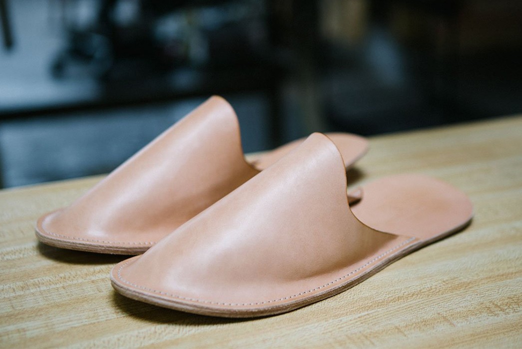 teranishi-studio-leather-japanese-house-slippers-front-side