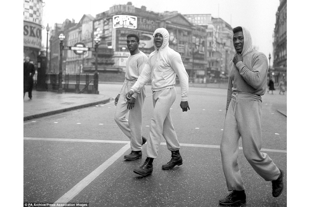the-history-of-champion-a-century-of-sweats-ali-trains-in-london-image-via-daily-mail