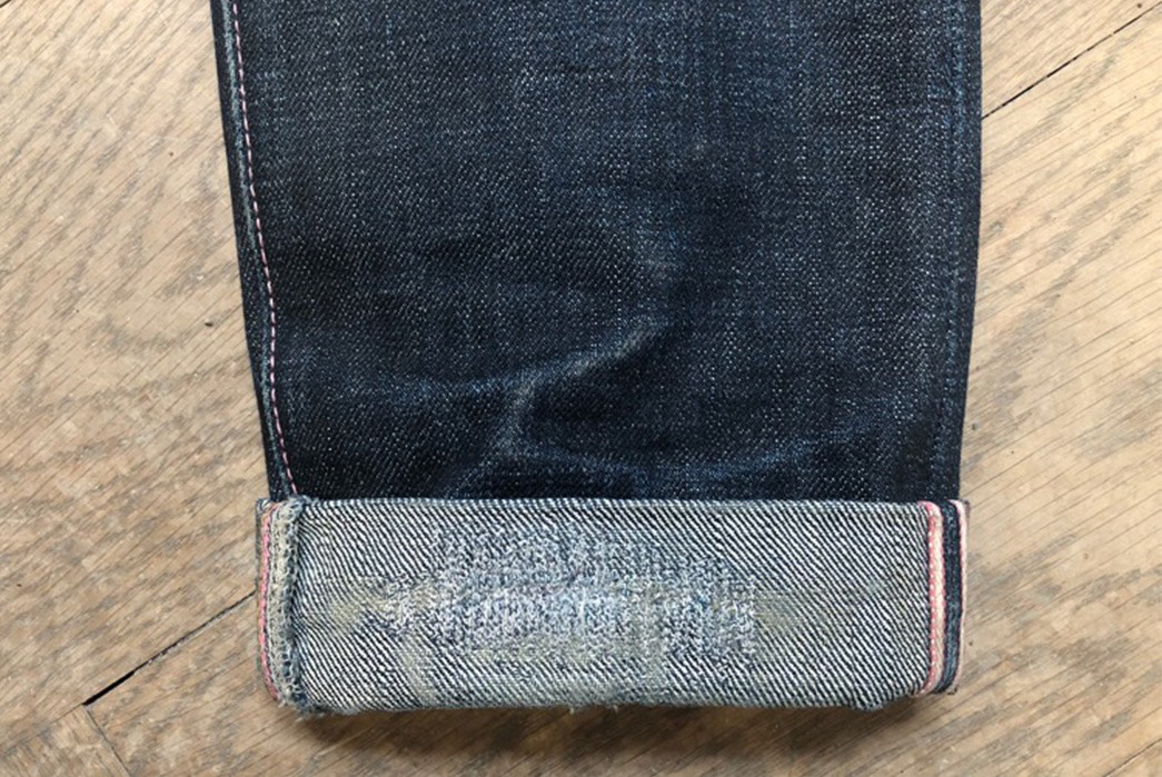 fade-of-the-day-momotaro-0305-50-2-5-years-1-wash-selvedge-right-leg