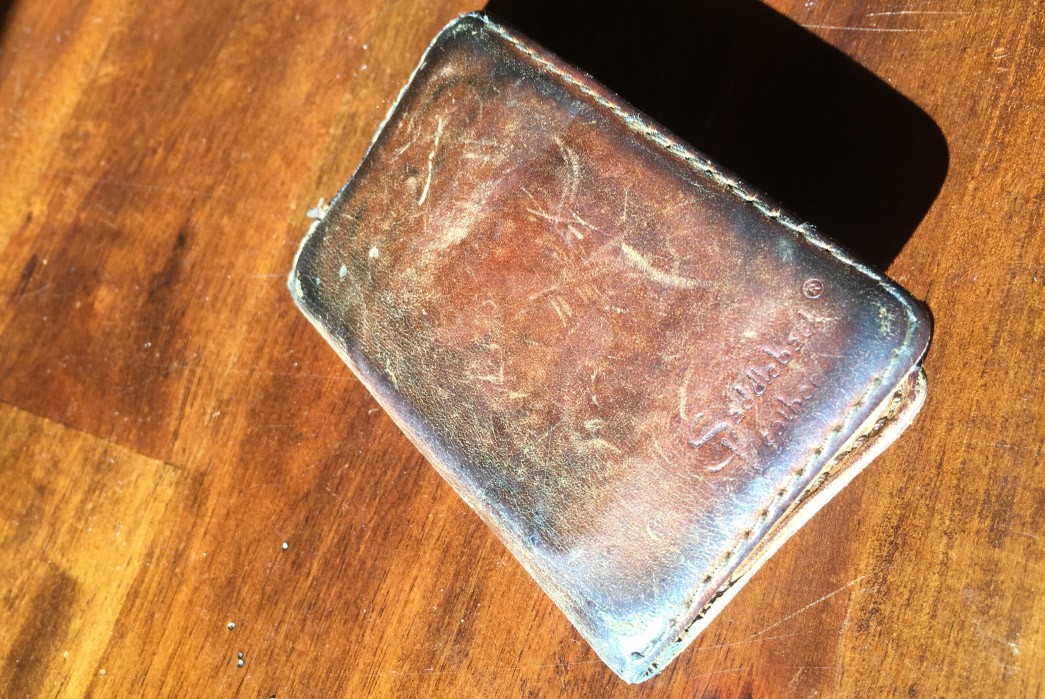 fade-of-the-day-saddleback-leather-cardholder-10-years-closed