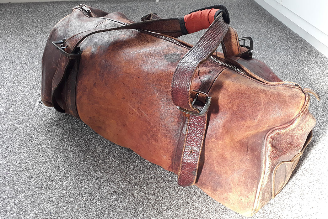 cylinder Tub new Zealand Vintage Leather Bag (33 Years) - Fade of the Day