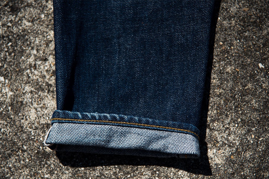 fade-of-the-day-a-p-c-petit-new-standard-15-months-2-washes-leg-selvedge