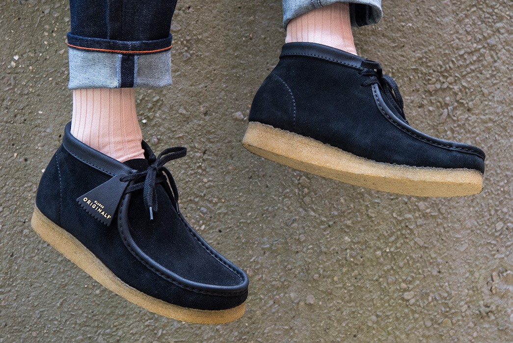 Clarks'-Latest-Italian-Made-Collection-is-Limited-to-Just-356-Pairs-model-pair-black