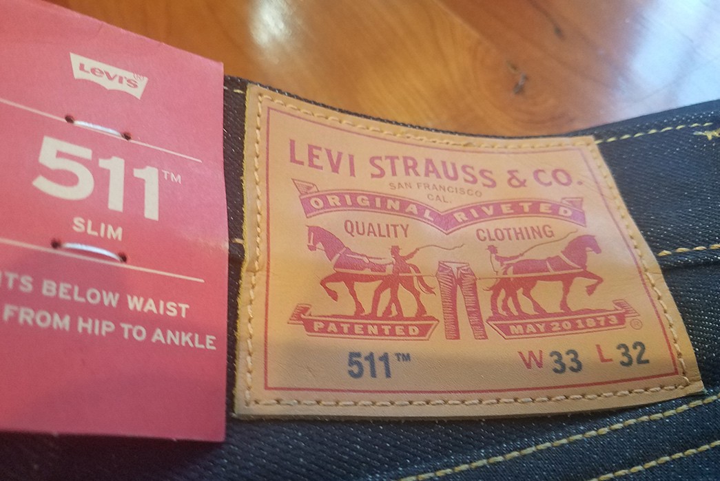 Fade-of-the-Day---Levi's-511-(~2-Years,-4-Washes)-back-letaher-patch-and--label