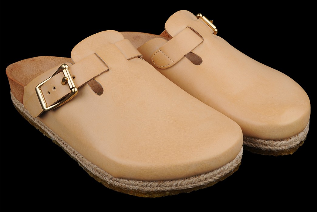 Yuketen-Goes-Vegan-Vaqueta-for-Their-Crepe-Bottom-Sandals-bostonian-pair-front-side