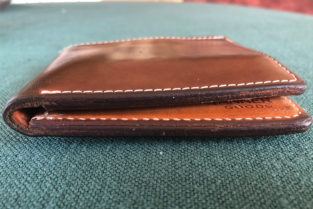 Fade-of-the-Day---Tanner-Goods-Utility-Bifold-(1-Year,-7-Months)-closed-detailed