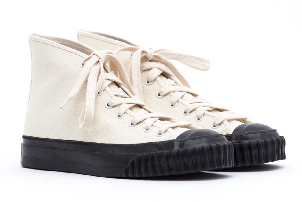 Hi-Top-Fabric-Sneakers---Five-Plus-One-4)-The-Real-McCoy's-Military-Canvas-Training-Shoes