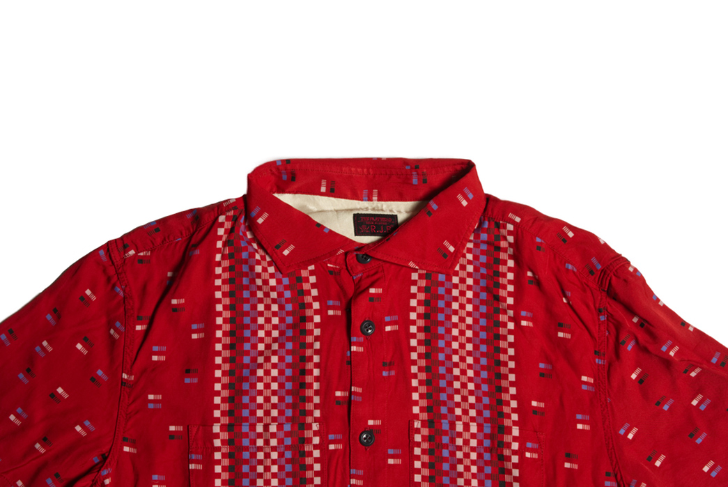 The-Flat-Head-Cylob-Meets-the-Comets-RJB-Shirt-red-front-detailed