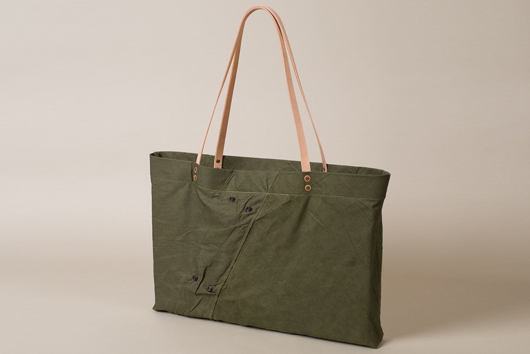 Wood-&-Faulk-Summer-Traveler-Tote-are-Made-with-Vintage-Army-Tents-2-front-2