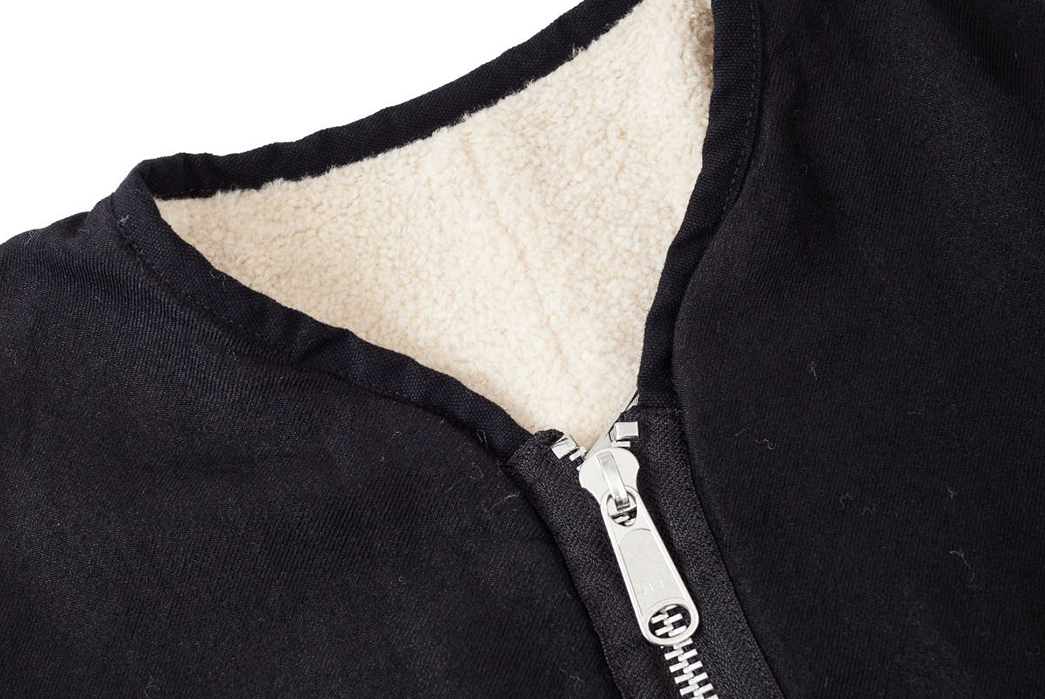 Sage-de-Cret-Liner-Jacket-black-front-top-collar-and-zipper