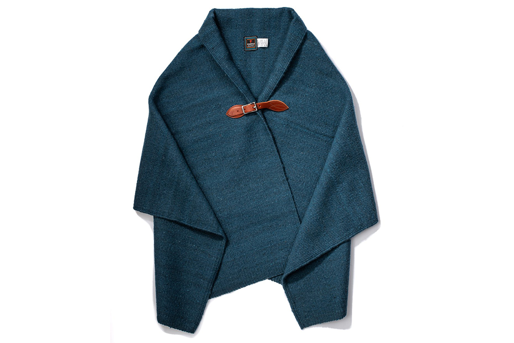 Chamula-Handwoven-Wool-Blanket-Ponchos-blue