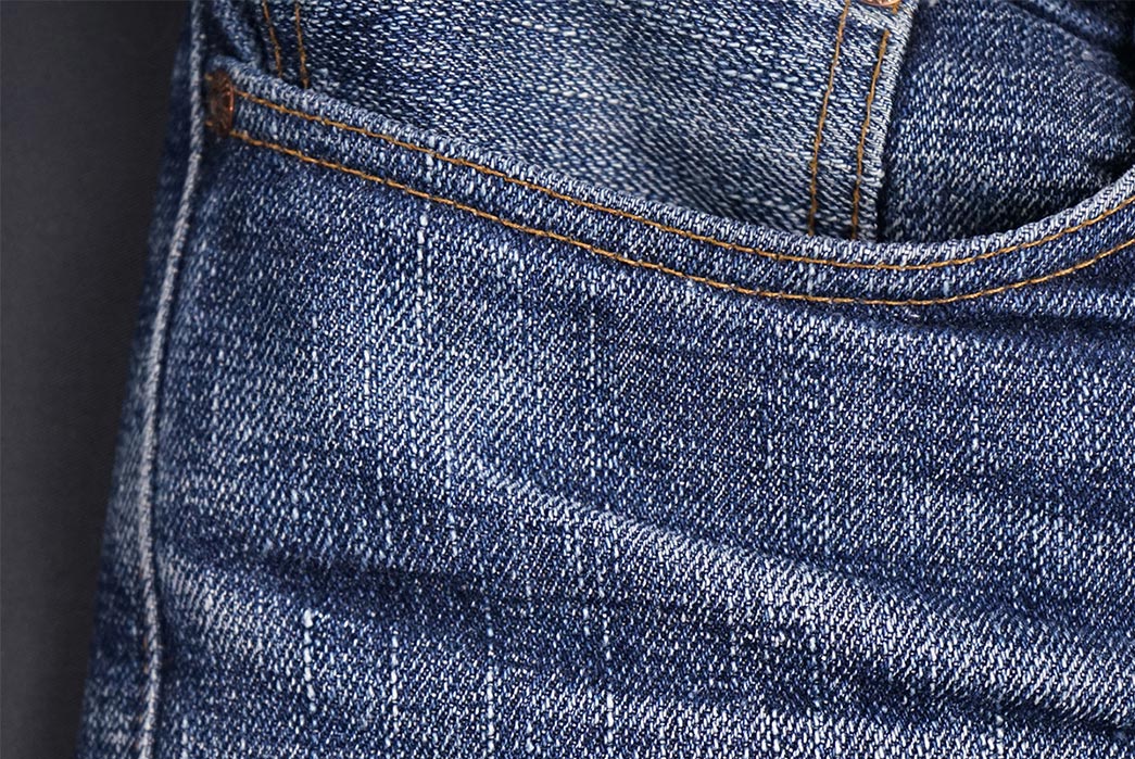 Fade-of-the-Day---Naked-&-Famous-Weird-Guy-Okayama-Spirit-3-(10-Months,-3-Washes,-1-Soak)-front-top-right-pocket