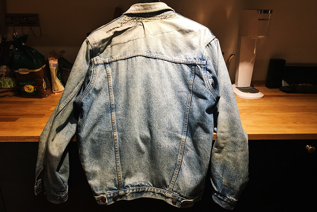 Fade-of-the-Day---Type-3-Denim-Jacket-(5-Years,-Unknown-Washes,-1-Soak)-back