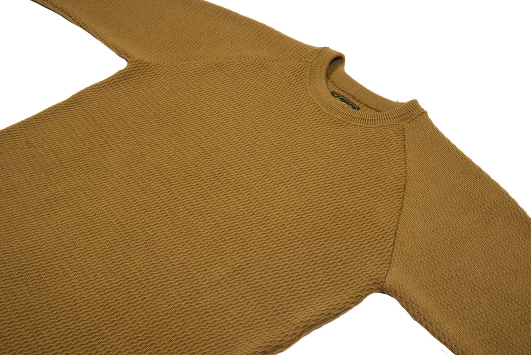 Stevenson-Absolutely-Amazing-Merino-Wool-Thermal-Shirt-front-angle-light