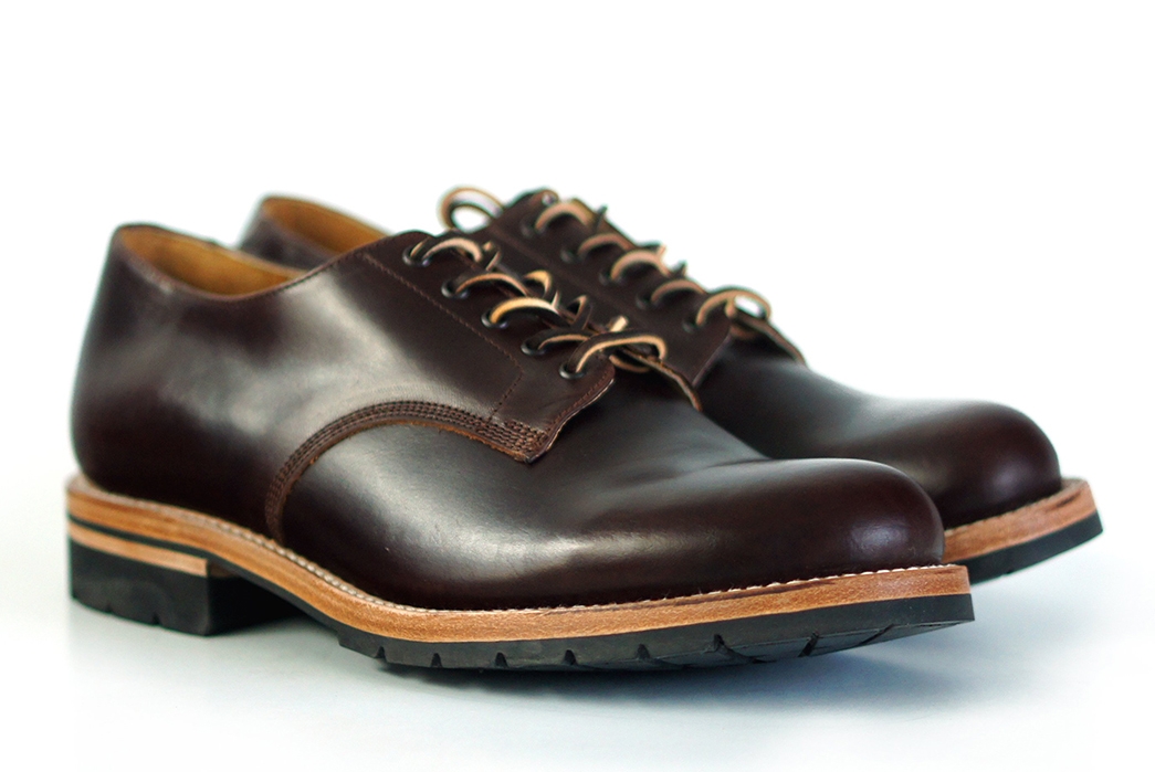 unmarked-derby-shoes