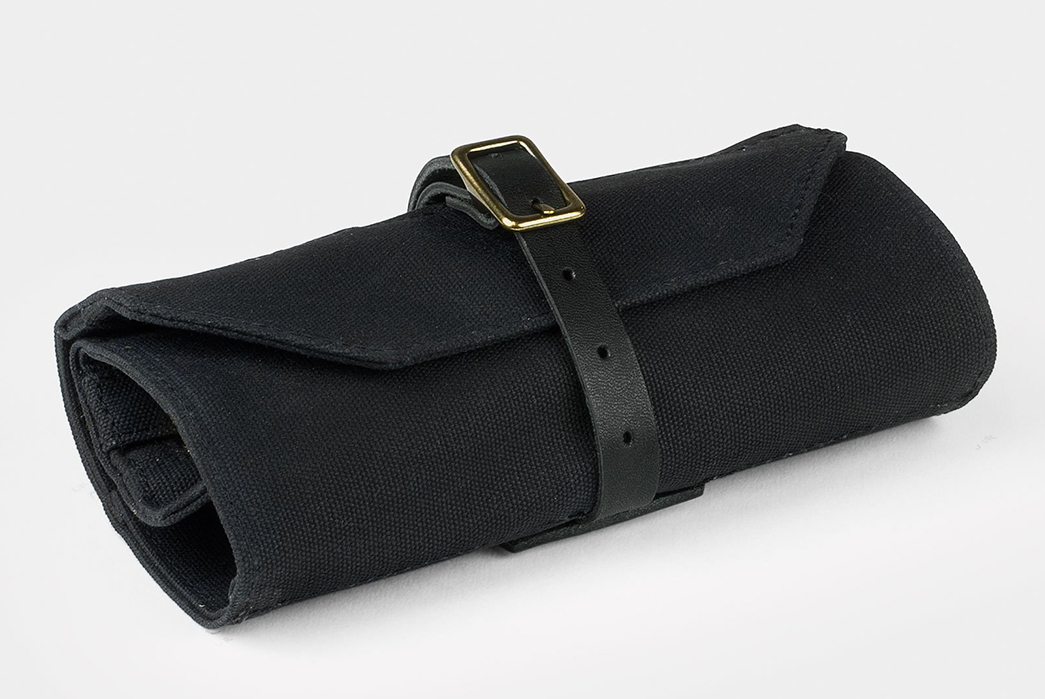 Winter-Session-Waxed-Canvas-Utility-Tool-Rolls-black-rolled