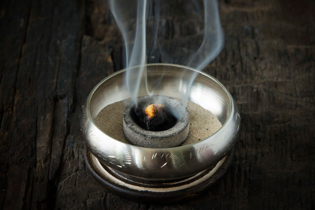 Incense-101-Incense-Resin-being-burnt-with-a-hot-coal-via-Candles-&-Houz