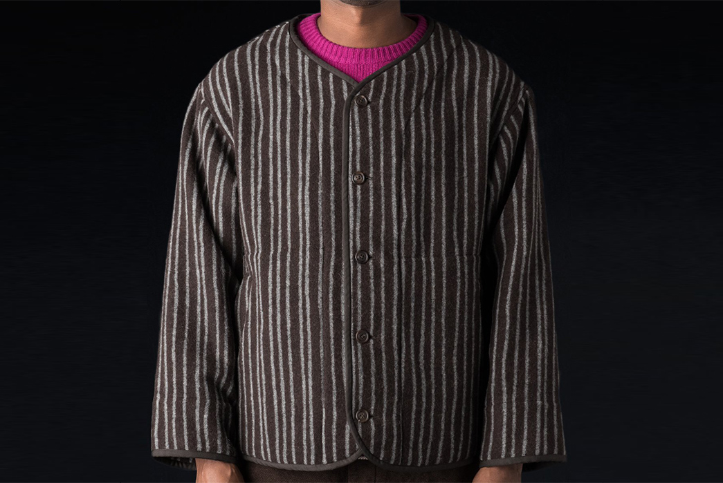 ts(s)-Stagger-Stripe-Wool-Cashmere-Blanket-Piping-Collarless-Jacket-model-front