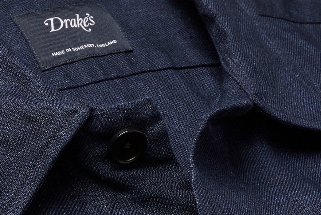 Drake's-Washed-Linen-Overshirt-front-collar
