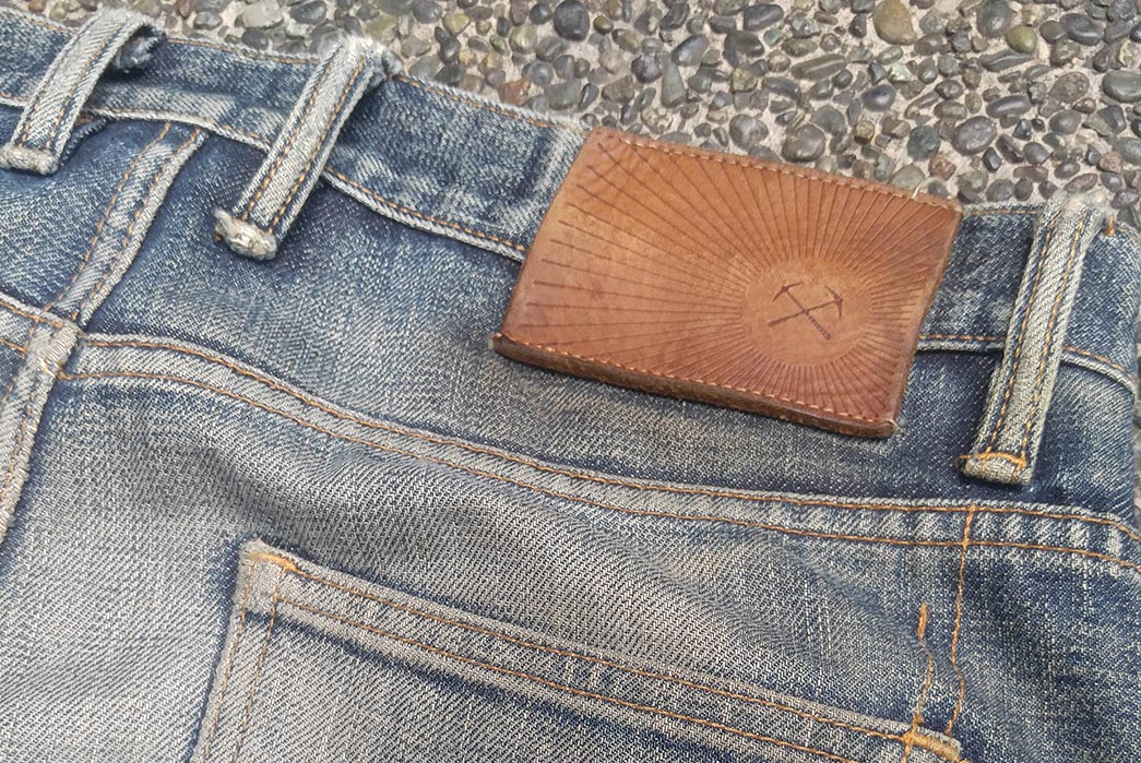 Fade-of-the-Day---3sixteen-ST-100XK-(3-Years,-4-Washes,-2-Soaks)-back-leather-patch