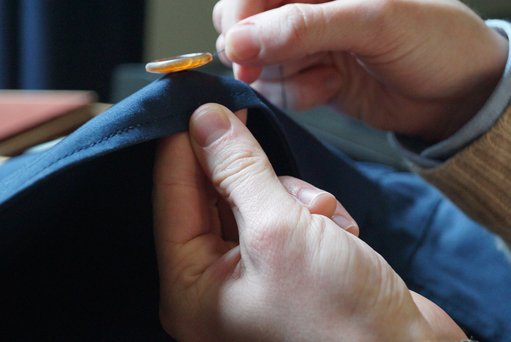 How-to-Sew-a-Button-Properly-Image-via-From-Squalor-to-Baller-2