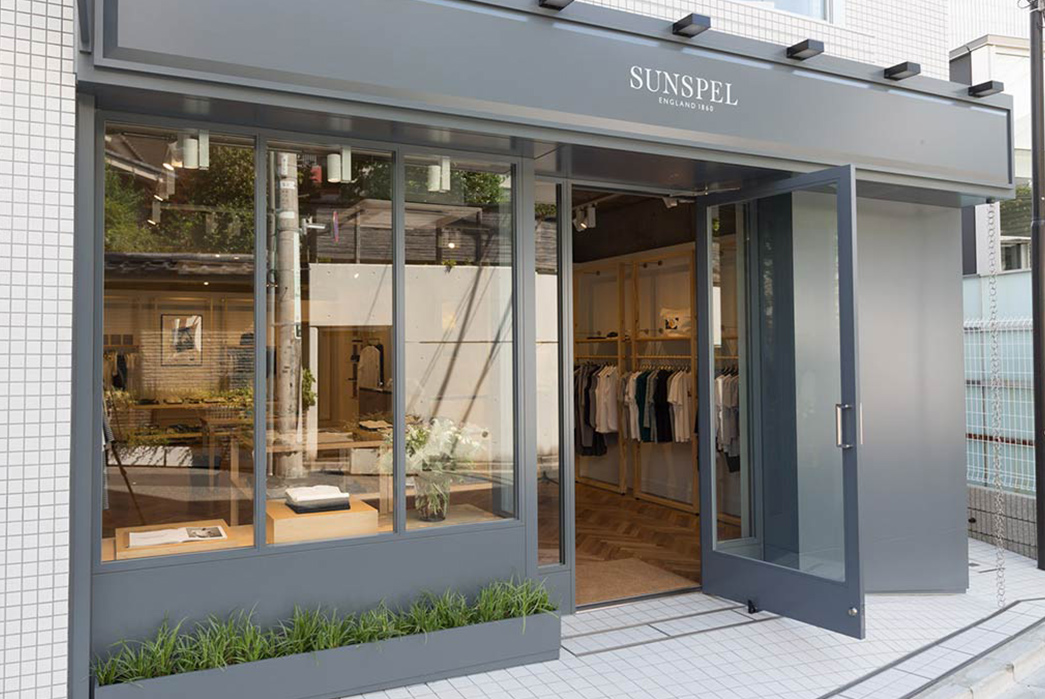 Sunspel-Brand-Profile-History,-Philosophy,-and-Iconic-Products-A-Sunspel-store-in-Omotesando-Tokyo-via-Sunspel
