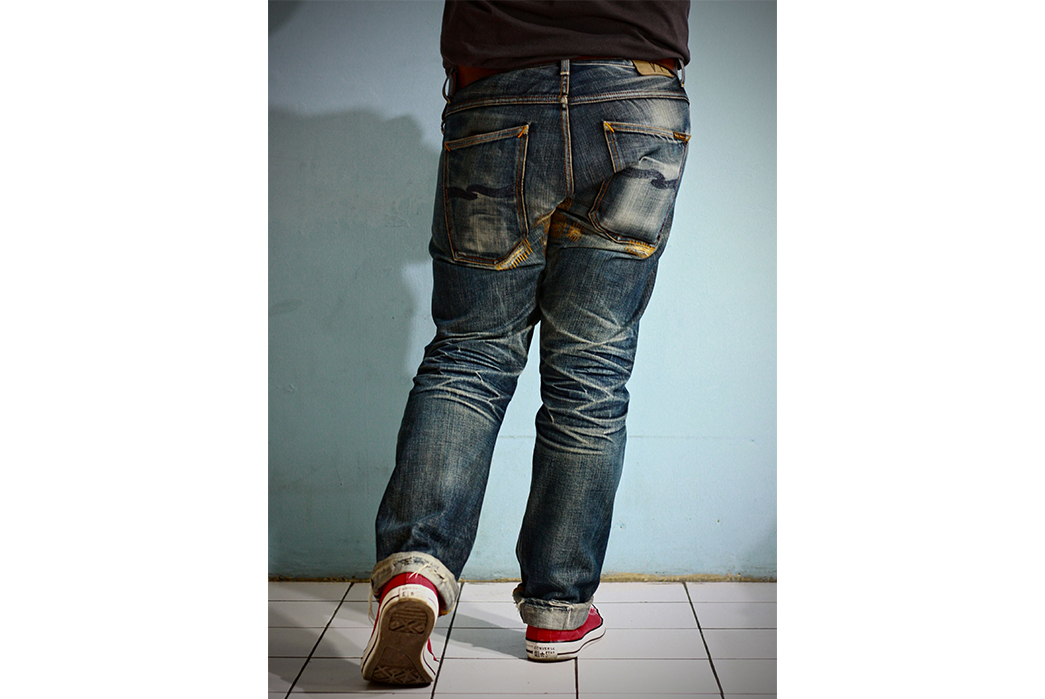 Fade-of-the-Day---Nudie-Grim-Tim-Dry-US-Selvage-(2-Years,-0-Washes,-0-Soaks)-model-back
